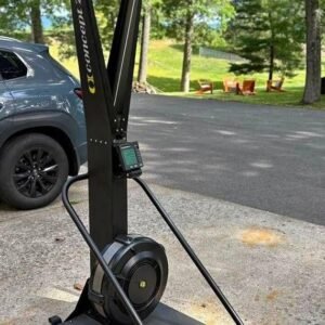 Used Concept 2 SkiErg PM5 in black, grade A with low metres